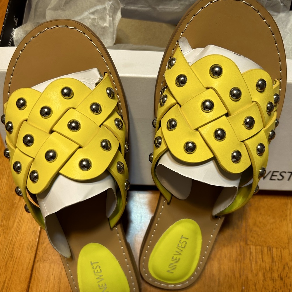 Nine West studded sandals in a pretty yellow. Size 8.5, Never worn, NIB.